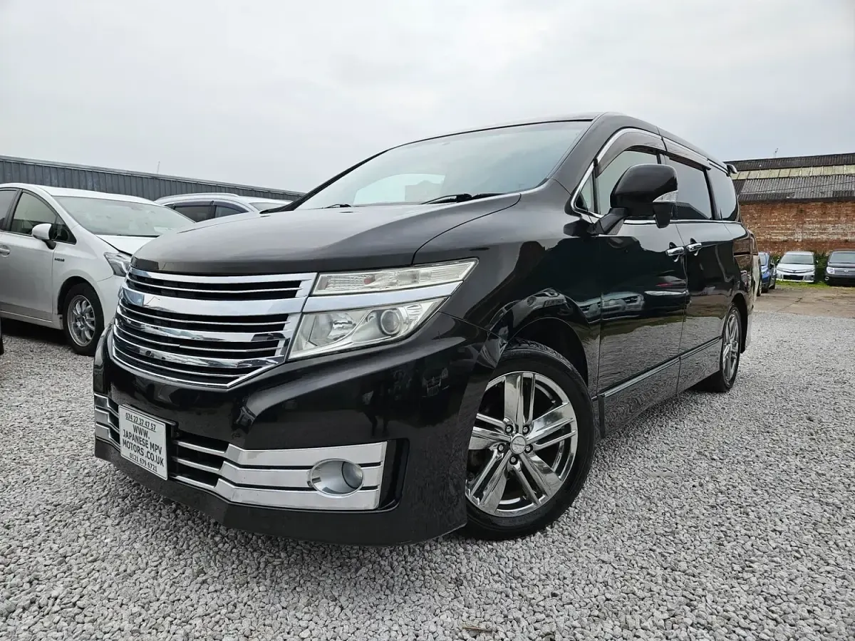 Used Nissan Elgrand 2010 Black MPV