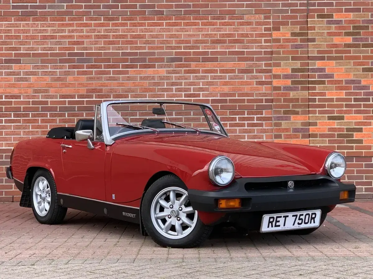 Used MG Midget 66 HP (48 kW) 1977 Red Cabriolet