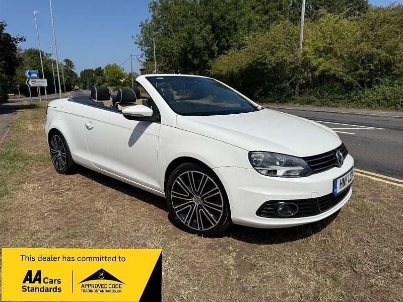 White Used 2011 VW Eos Exclusive Cabriolet | £6,495 (Expensive) - Image 1/4