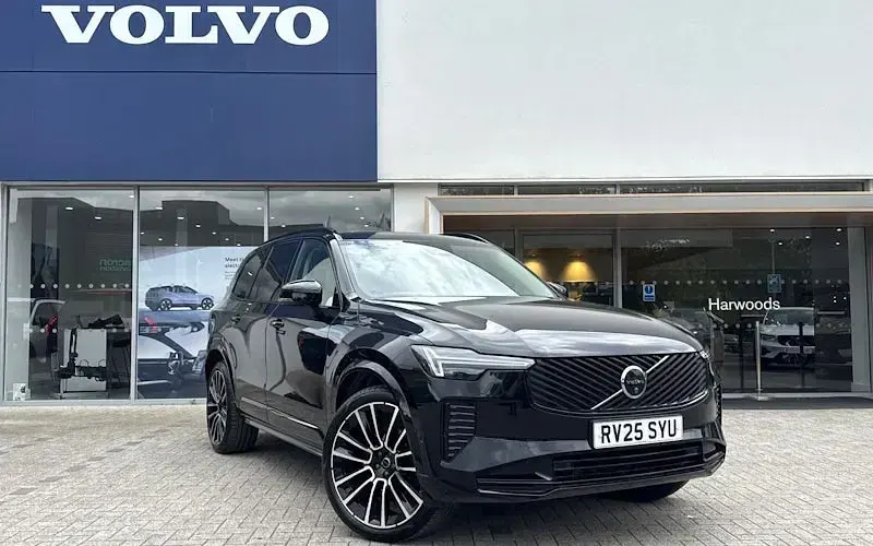 Gebraucht Volvo XC90 Ultra 250 PS (183 kW) 2025 SUV