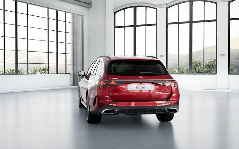 New Mercedes E200 Urban 204 HP (150 kW) 2026 Sedan