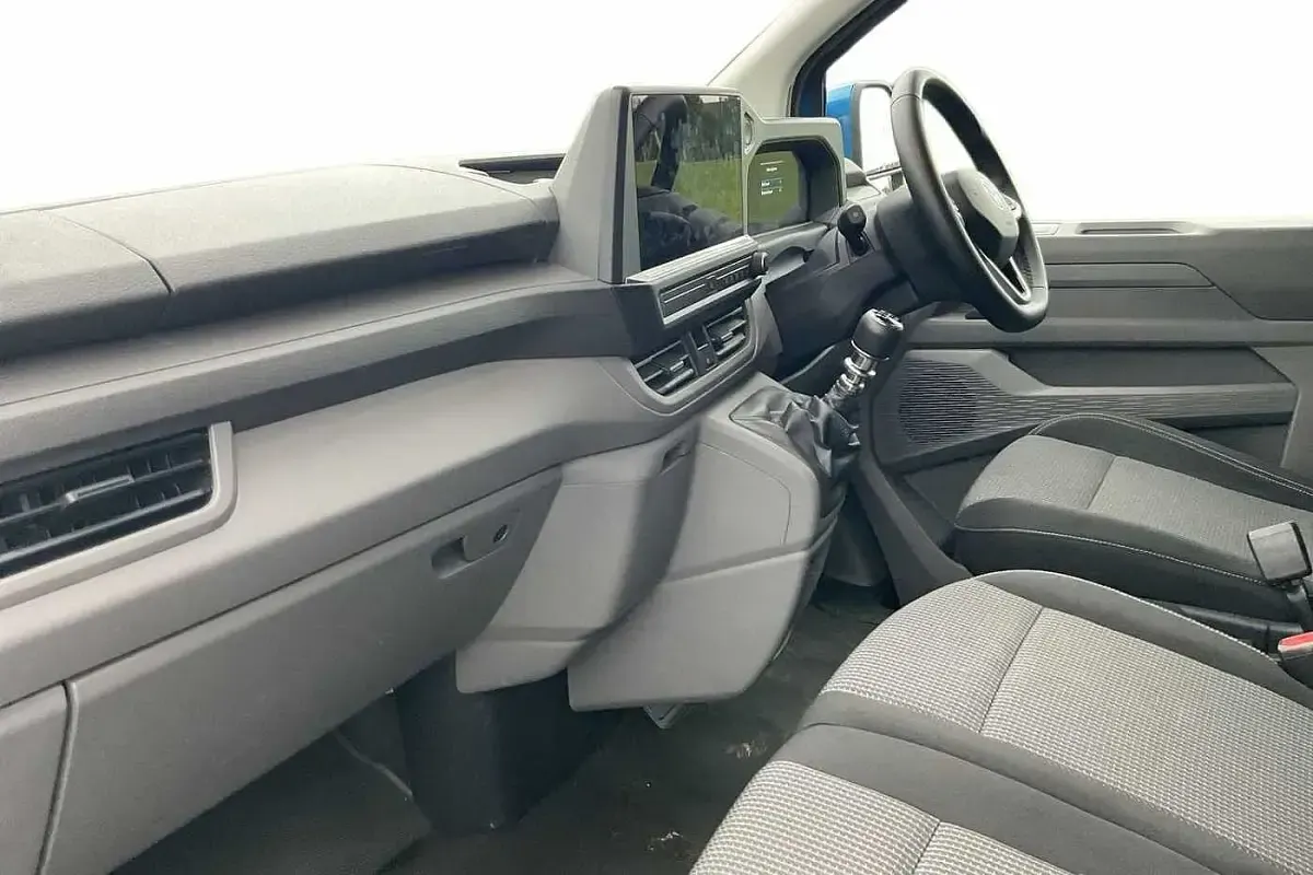 Used VW T7 Pro 2025 Blue Van