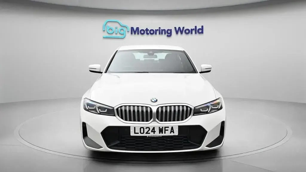 Used BMW 320 M Sport 184 HP (135 kW) 2024 White Sedan