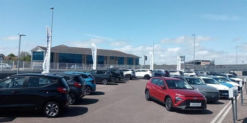 Usado Hyundai i10 Premium 67 HP (49 kW) 2023 Azul Citadino