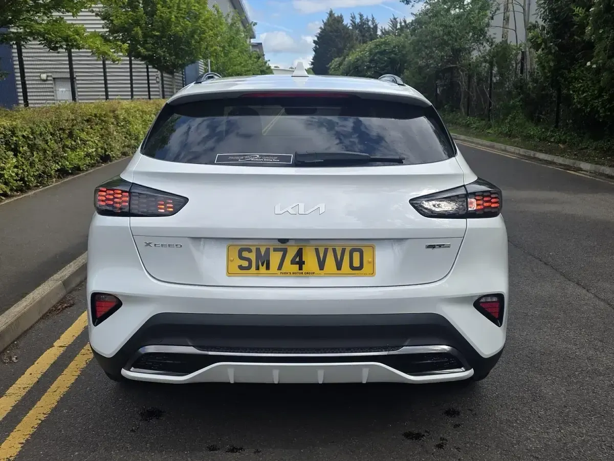 New Kia XCeed GT-Line 2025 White SUV