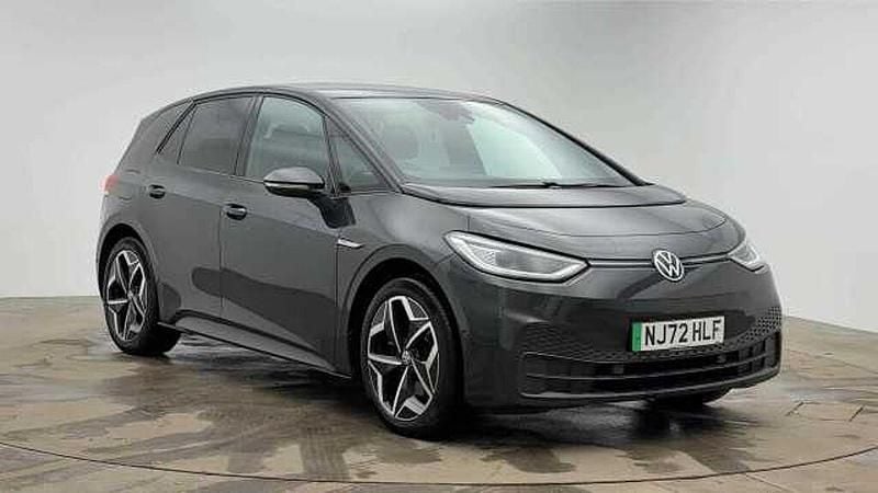 Grey Used 2022 VW ID.3 Pro Performance Hatchback | £18,978 (Expensive) - Image 1/4
