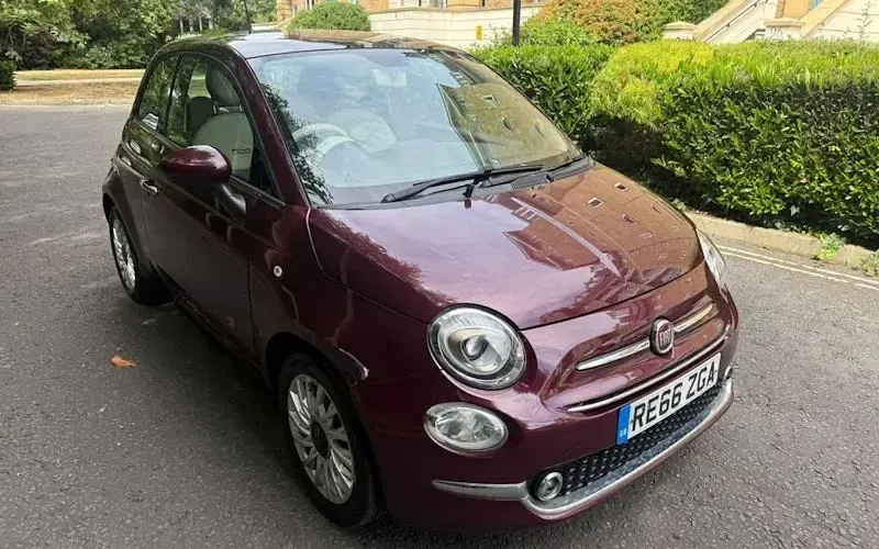 Used Fiat 500 Lounge 69 HP (50 kW) 2019 Hatchback
