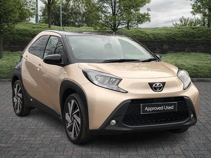 Beige Used 2023 Toyota Aygo Hatchback | £14,950 (Fair price) - Image 1/4