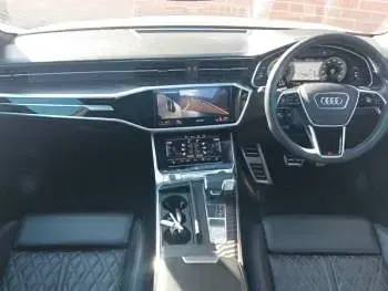 Used Audi A7 Advanced 299 HP (219 kW) 2023 Silver Sedan