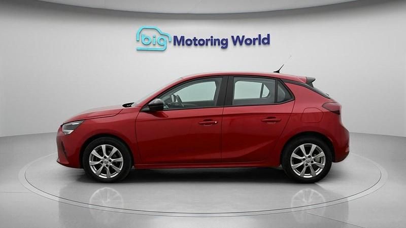 Used Vauxhall Corsa Design Edition 75 HP (55 kW) 2022 Red Hatchback