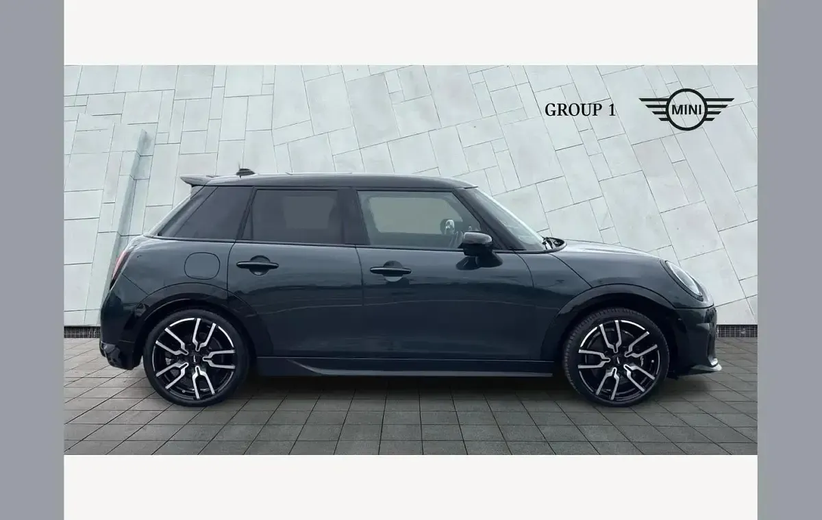 Used Mini Cooper Sport 156 HP (114 kW) 2024 Legend grey Hatchback