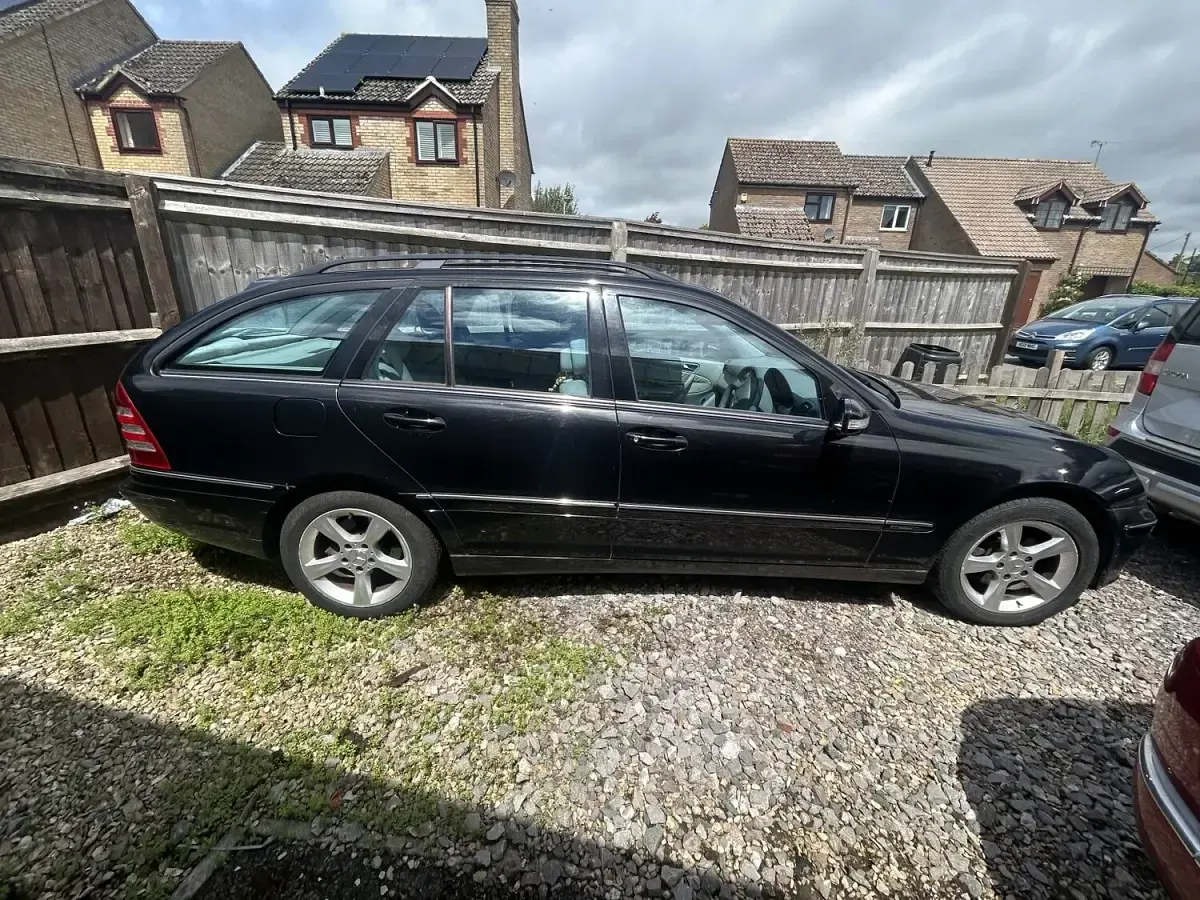 Used Mercedes C220 Avantgarde 2008 Black Estate