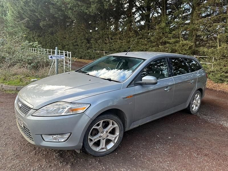 Used Ford Mondeo Titanium 2010 Silver Estate