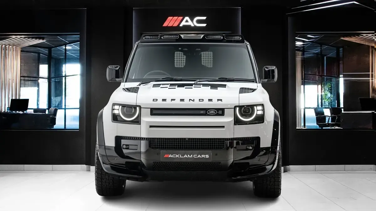 Used Land Rover Defender S 2026 White SUV