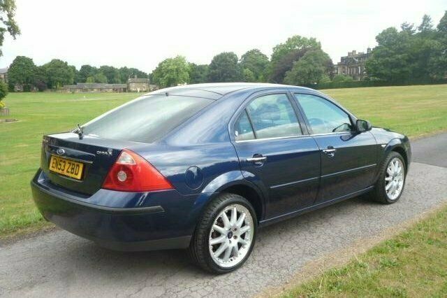 Używany Ford Mondeo 2004 Hatchback