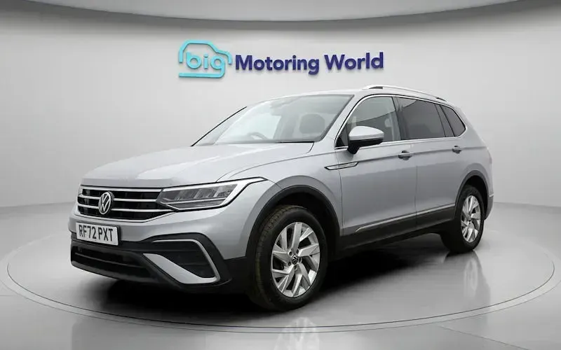 Used VW Tiguan Allspace S 150 HP (110 kW) 2023 Silver SUV
