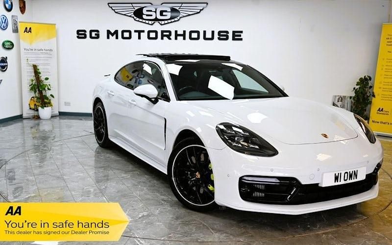 White Used 2019 Porsche Panamera Sedan | £51,985 (Fair price) - Image 1/4