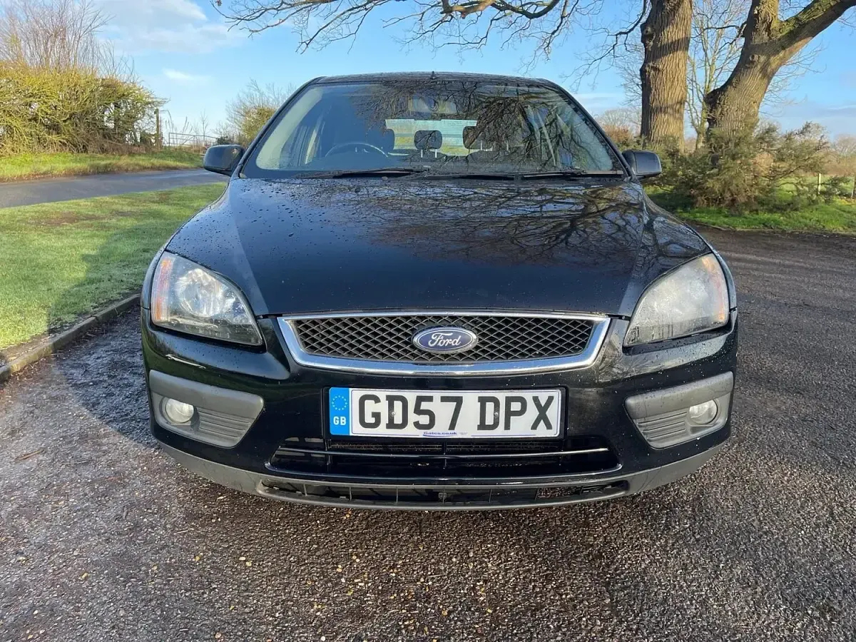 Used Ford Focus Zetec 115 HP (84 kW) 2008 Black Hatchback