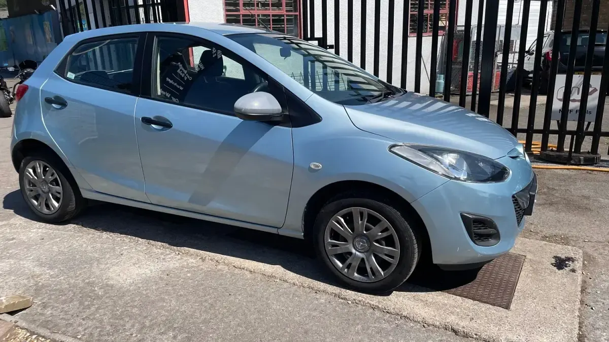 Used Mazda 2 2012 Blue Hatchback
