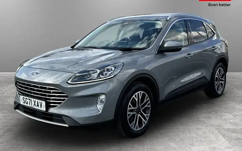 Used Ford Kuga Titanium 150 HP (110 kW) 2020 Silver SUV