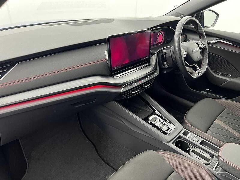 Used Skoda Octavia vRS 195 HP (143 kW) 2025 Race blue metallic Hatchback