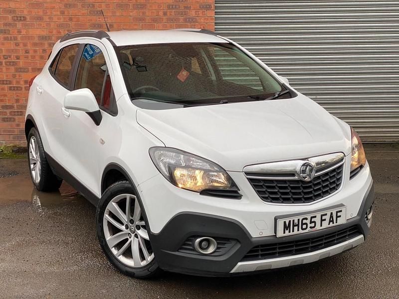 Used Vauxhall Mokka S 115 HP (84 kW) 2016 White SUV
