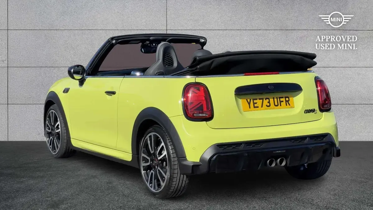 Used Mini Cooper S Sport 176 HP (129 kW) 2023 Yellow Hatchback