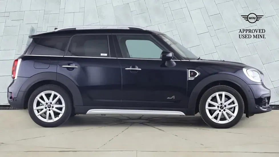 Used Mini Cooper S Countryman Sport 189 HP (139 kW) 2020 Black SUV
