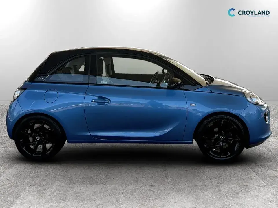 Used Vauxhall Adam S 70 HP (51 kW) 2018 Blue Hatchback