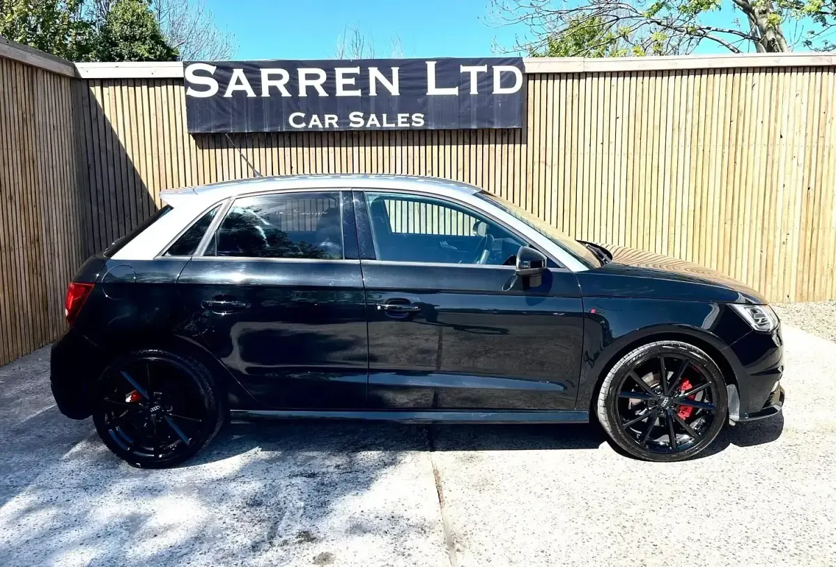 Usado Audi A1 Black Edition 116 CV (85 kW) 2017 Negro Utilitario