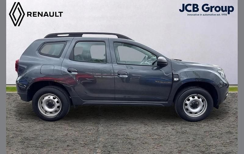 Used Dacia Duster Essentiel 88 HP (64 kW) 2023 Grey SUV