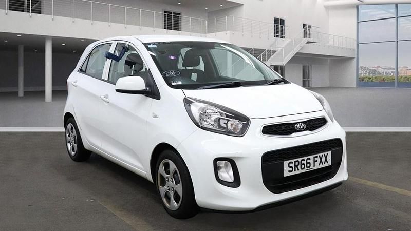 White Used 2017 Kia Picanto Air Hatchback | £6,550 (Good price) - Image 1/4