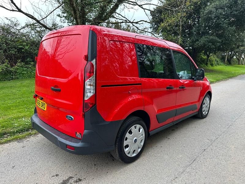 Usado Ford Transit Connect 2016 Vermelho Monovolume