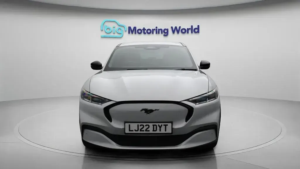 Used Ford Mustang Mach-E Standard Range 197 kW (269 HP) 2022 SUV