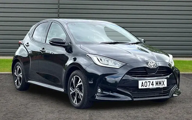 Used Toyota Yaris Design 116 HP (85 kW) 2024 Hatchback