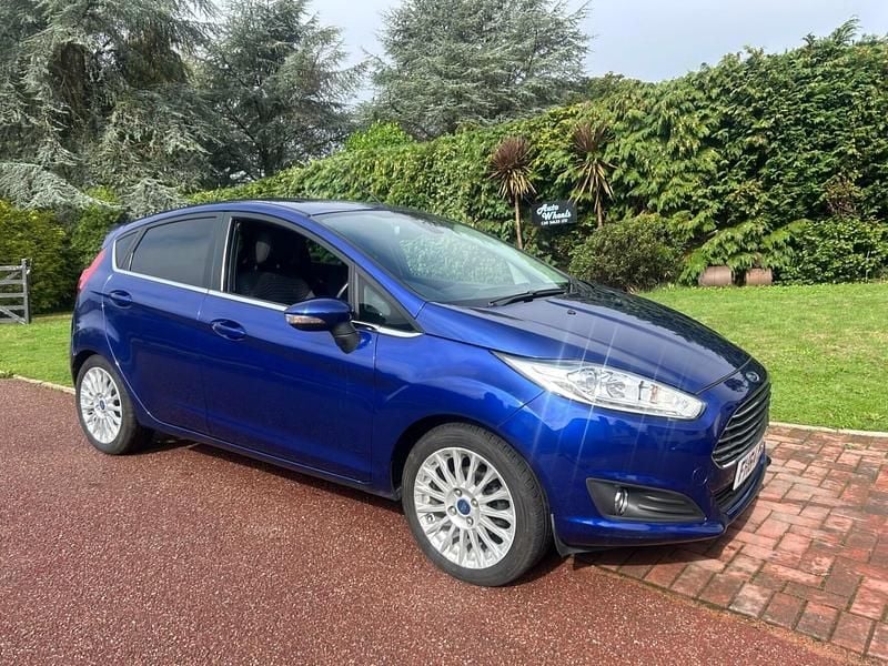 Blue Used 2015 Ford Fiesta Titanium Hatchback | £7,990 (Fair price) - Image 1/4