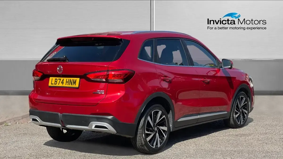 Used MG ZS Trophy 196 HP (144 kW) 2024 Red SUV