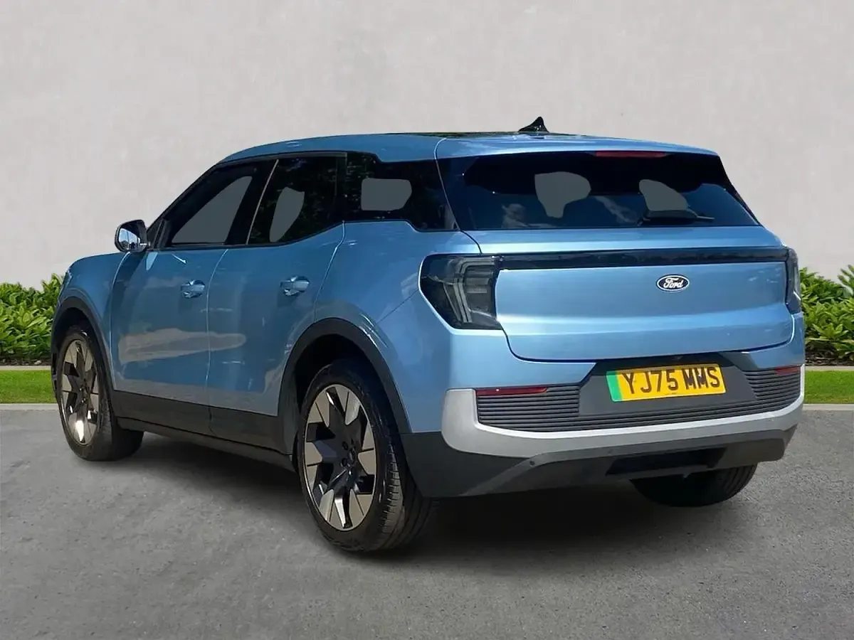 New Ford Explorer Premium 125 kW (170 HP) 2026 Blue SUV