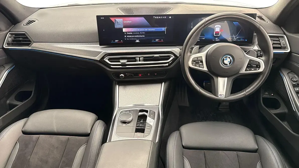 Used BMW 330e M Sport 288 HP (211 kW) 2024 White Estate