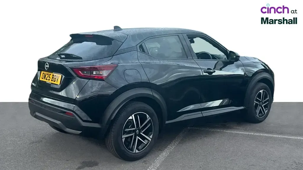 Used Nissan Juke N-Connecta 114 HP (83 kW) 2025 Black SUV