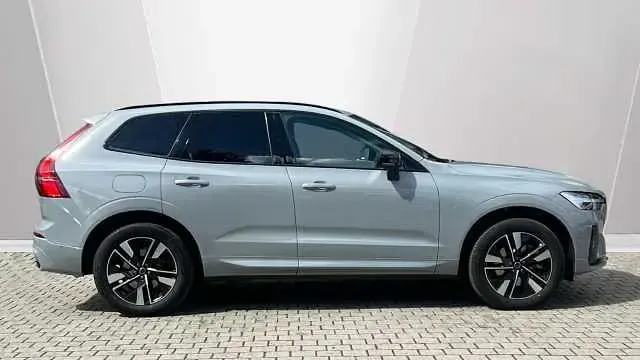 Second-hand Volvo XC60 Plus 247 CP (181 kW) 2026 SUV