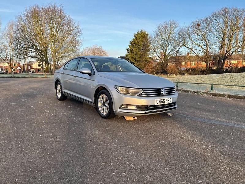 Used VW Passat S 120 HP (88 kW) 2015 Silver Sedan