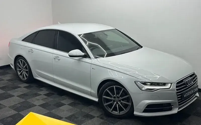 Usado Audi A6 S-Line 190 CV (139 kW) 2018 Berlina