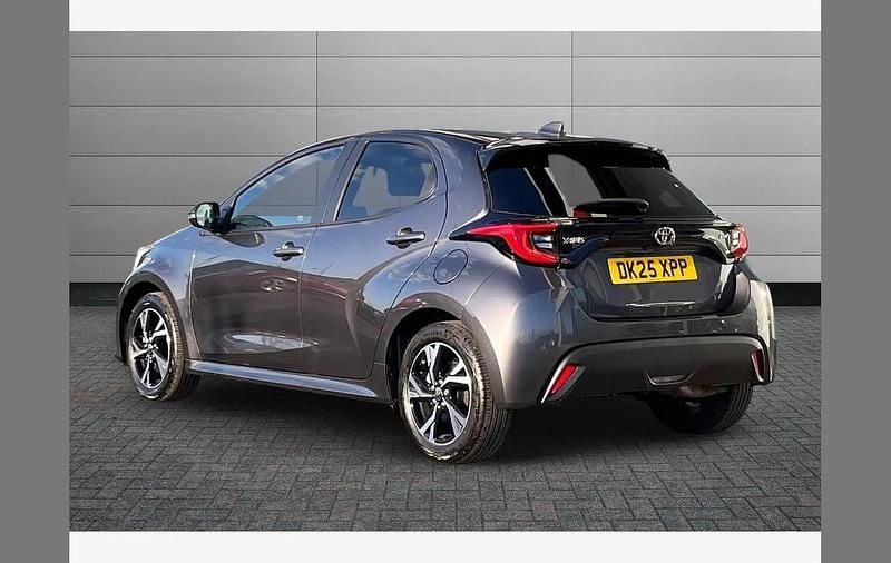 Used Toyota Yaris Hybrid Design 116 HP (85 kW) 2025 Grey Hatchback