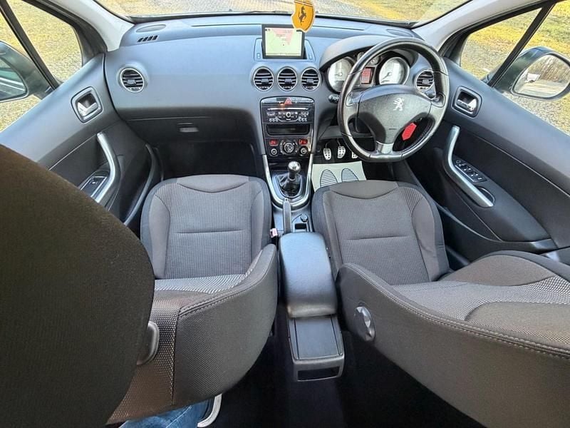 Usado Peugeot 308 Active 92 HP (67 kW) 2013 Azul Citadino