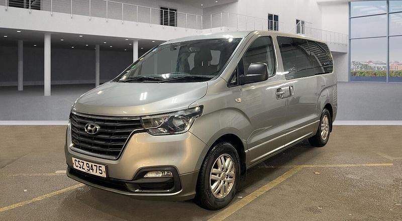 Silver Used 2019 Hyundai I800 SE MPV | £14,995 (Good price) - Image 1/4