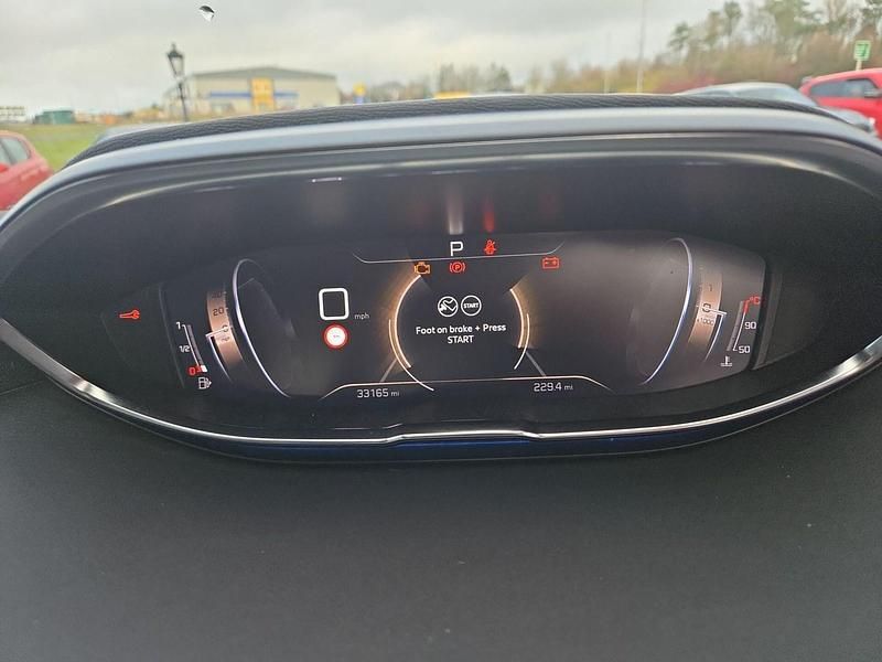 Used Peugeot 3008 Premium 129 HP (94 kW) 2021 Black SUV