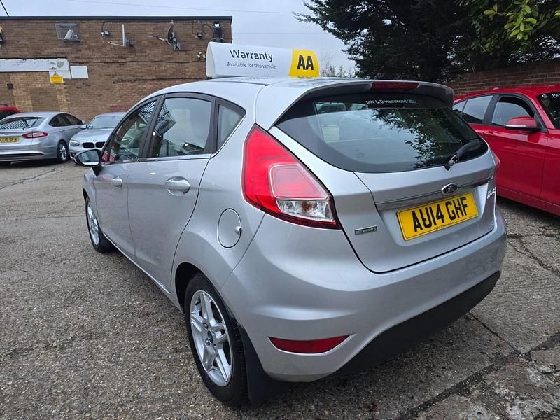Used Ford Fiesta Zetec 2014 Silver Hatchback
