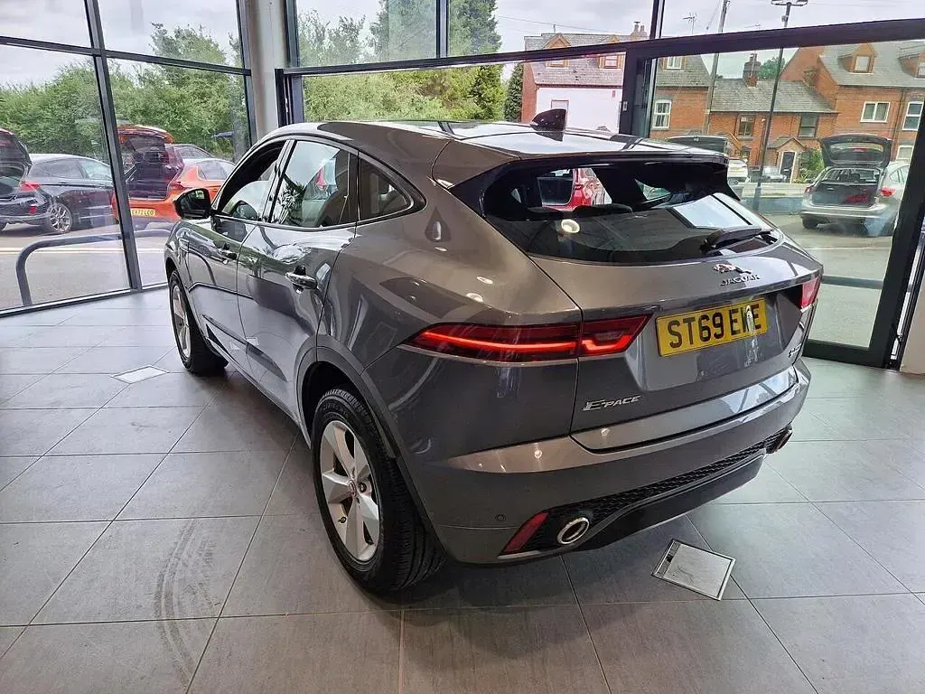 Used Jaguar E-Pace R-Dynamic 150 HP (110 kW) 2019 Grey SUV