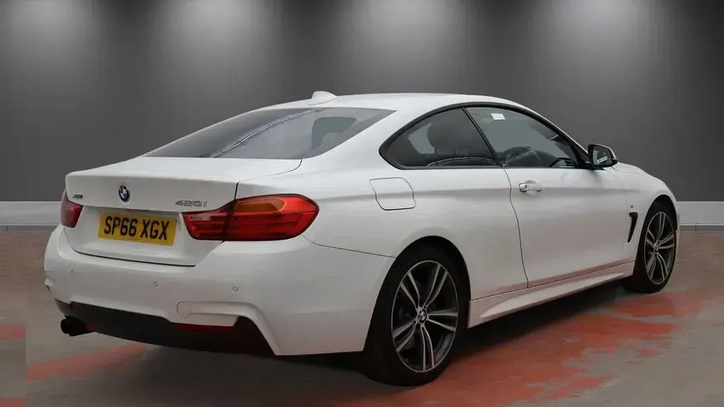 Used BMW 420 Coupé M Sport 184 HP (135 kW) 2016 White Coupe